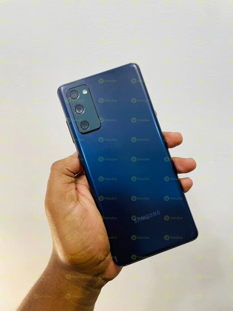 Samsung S20FE