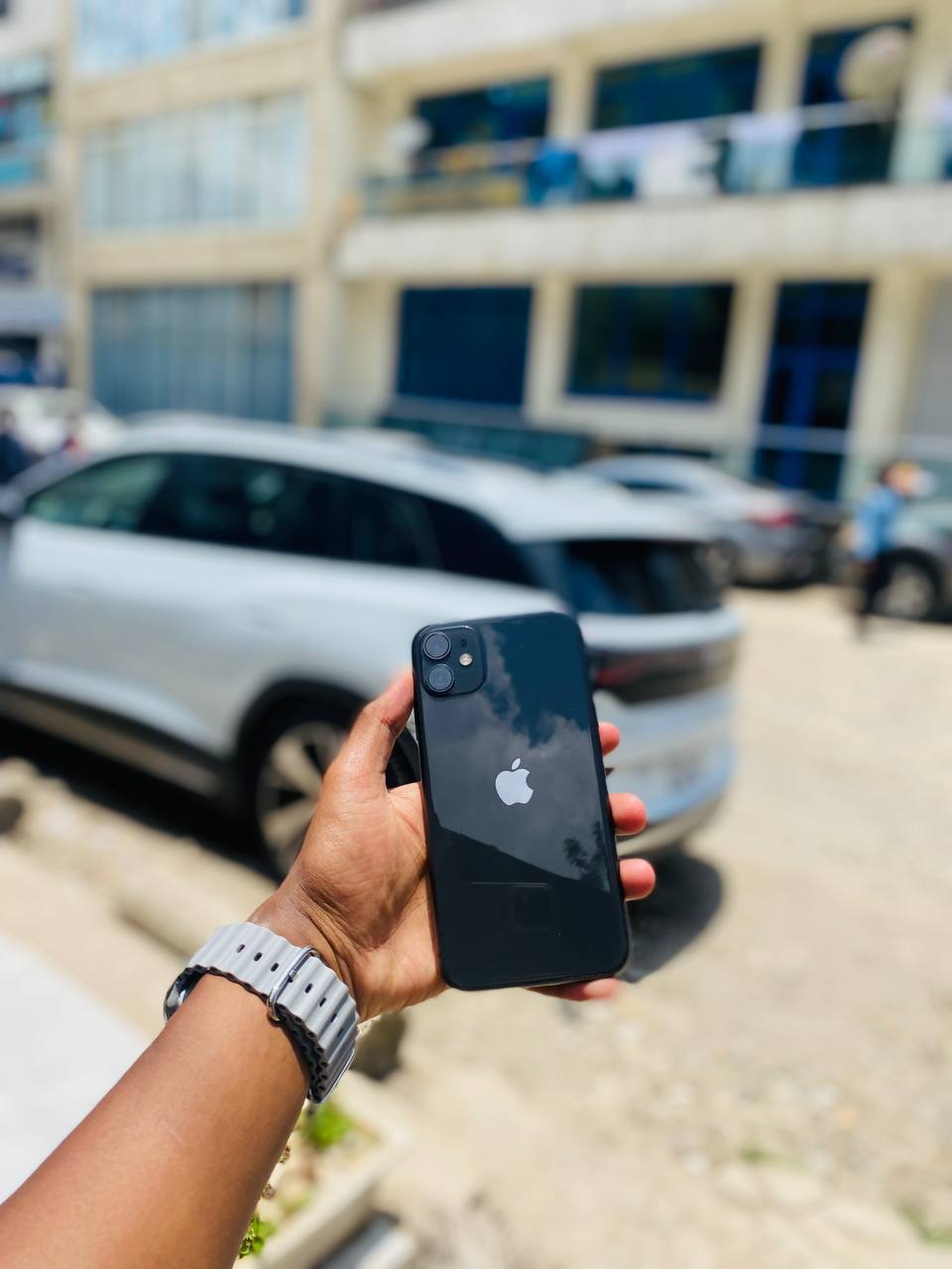 iPhone 11