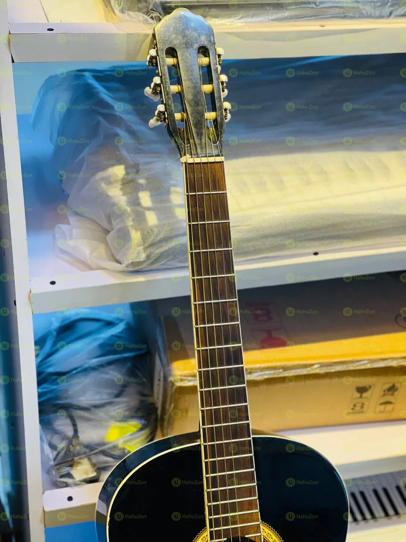 Box Guitar