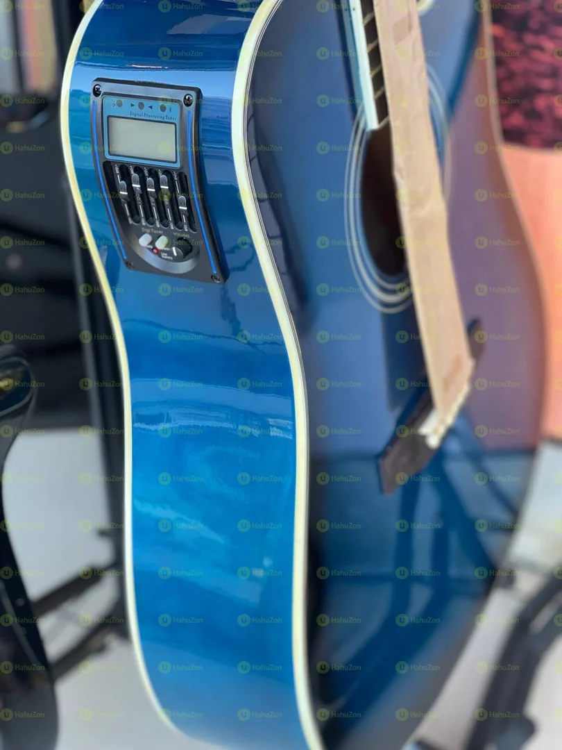 Yamaha F6000 Guitar
