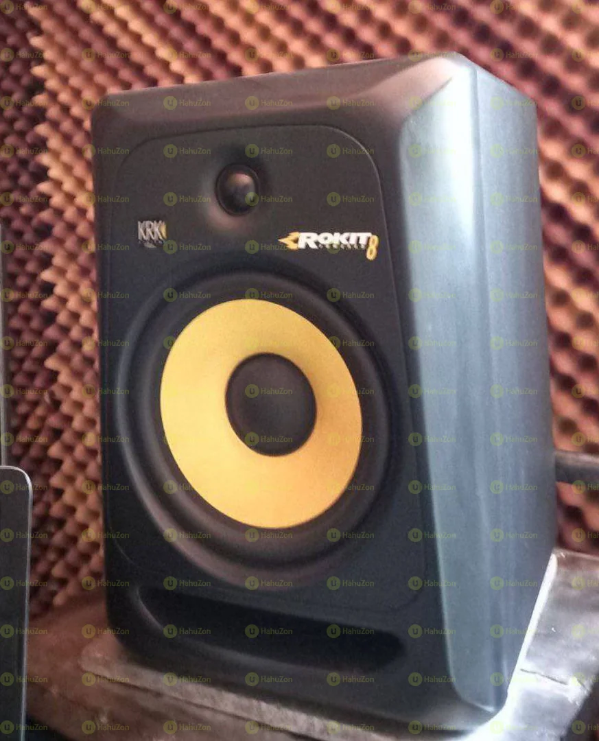ROKIT KRK8 Studio Monitor