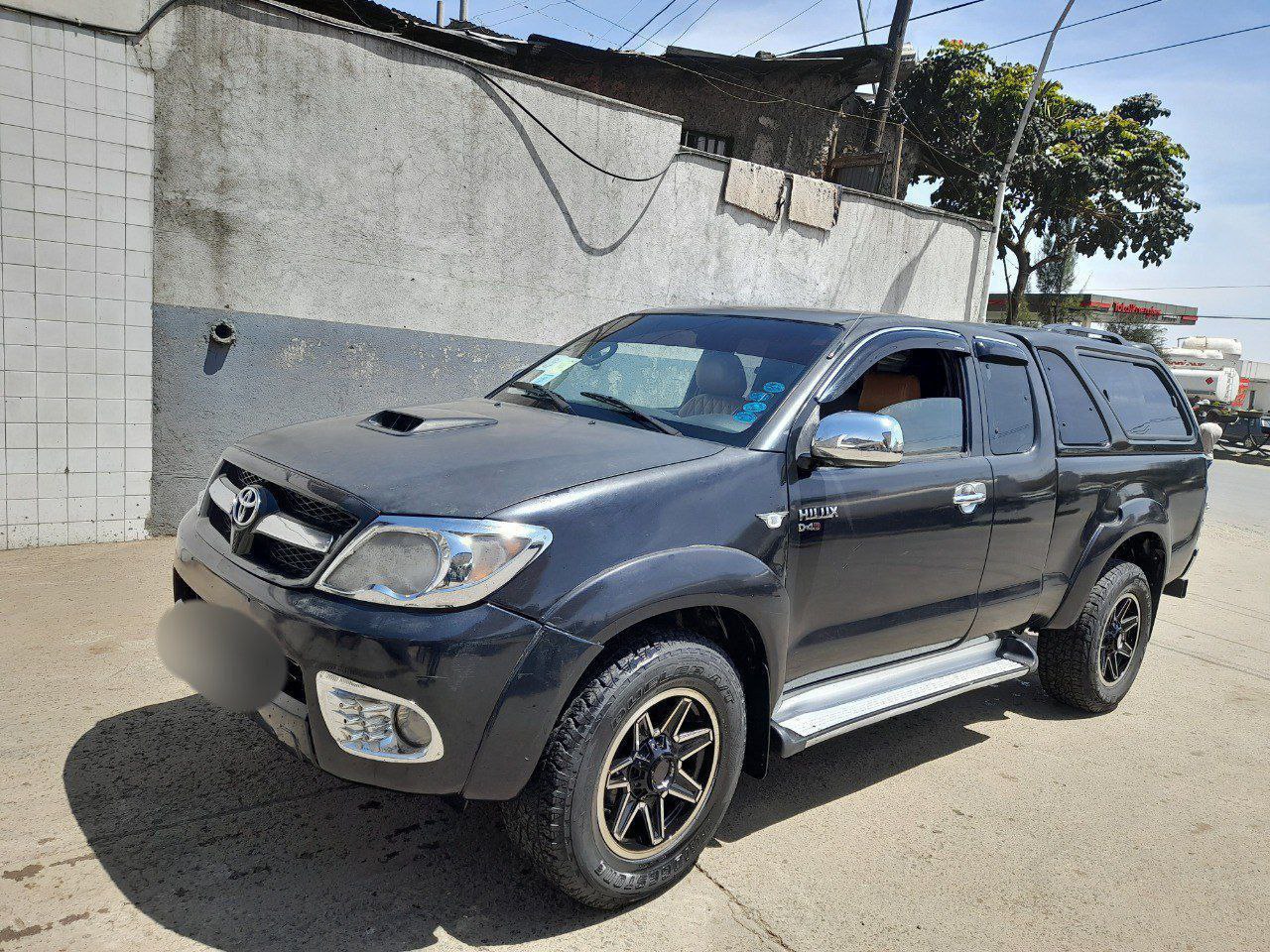 2007 Model-Toyota Hilux Kincab