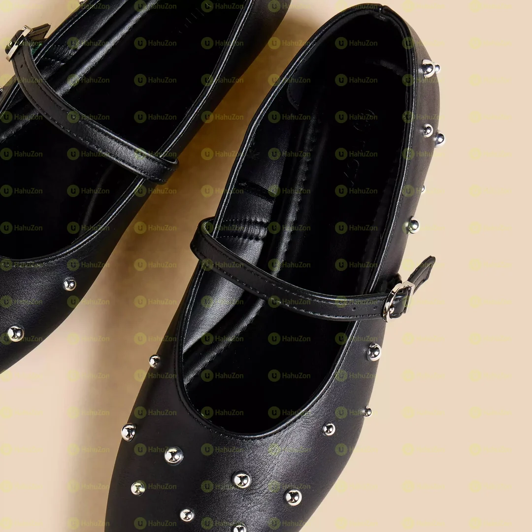 Max Embellished Ballerina Shoe With Buckle Closure