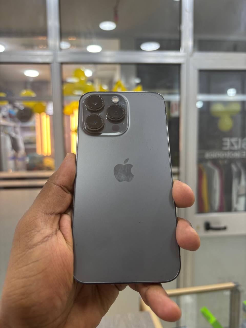 iPhone 13 Pro