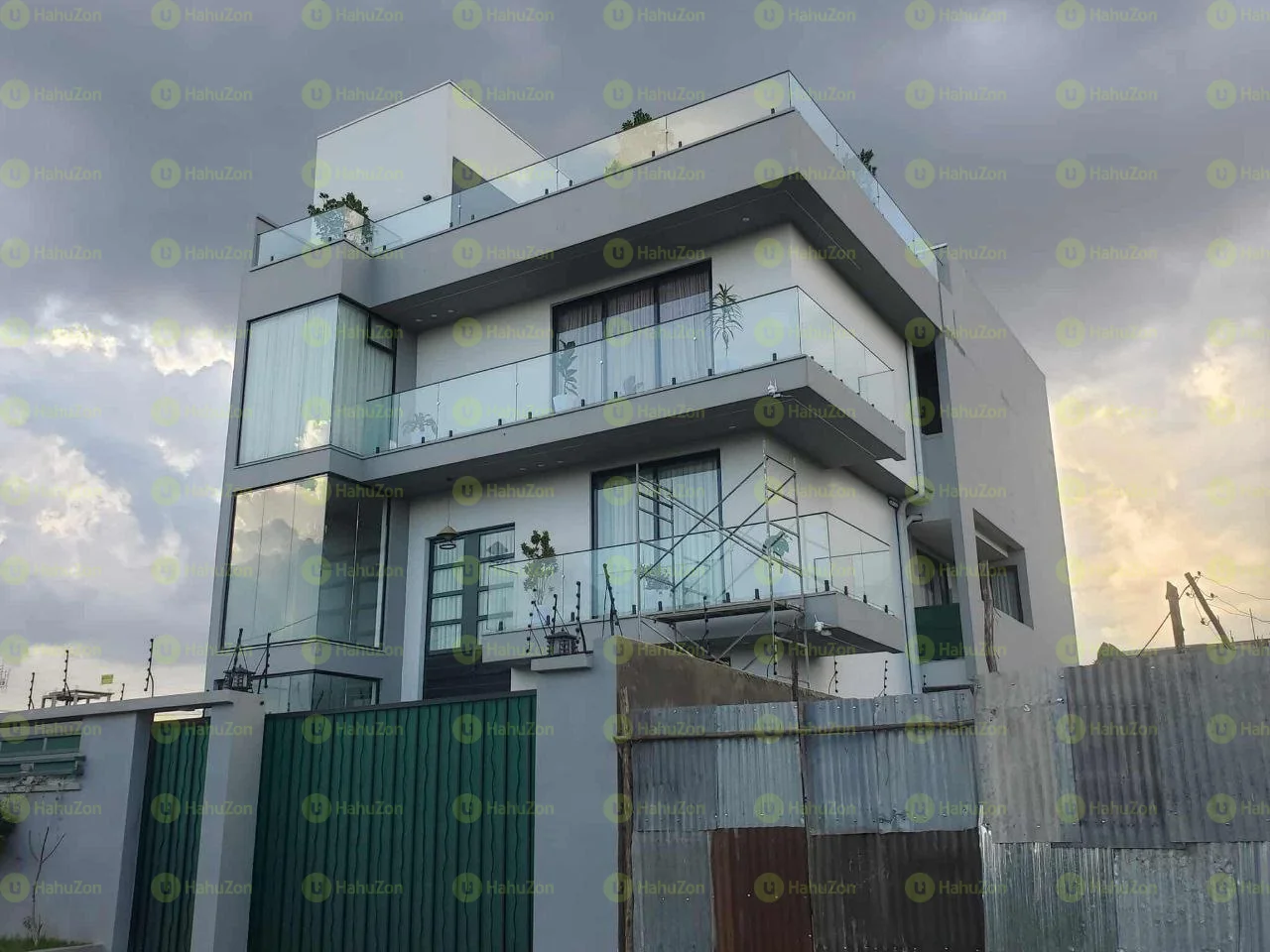 250 ካሬ የሚሸጥ G+3 ቤት በቦሌ ቡልቡላ
