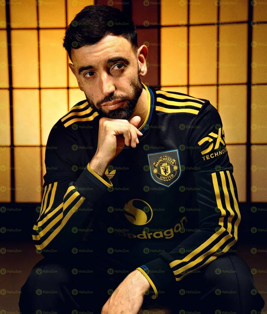 Official Man United 3rd Jersey