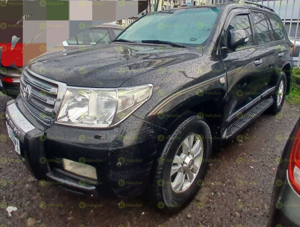 2012 Model-Toyota Landcruiser