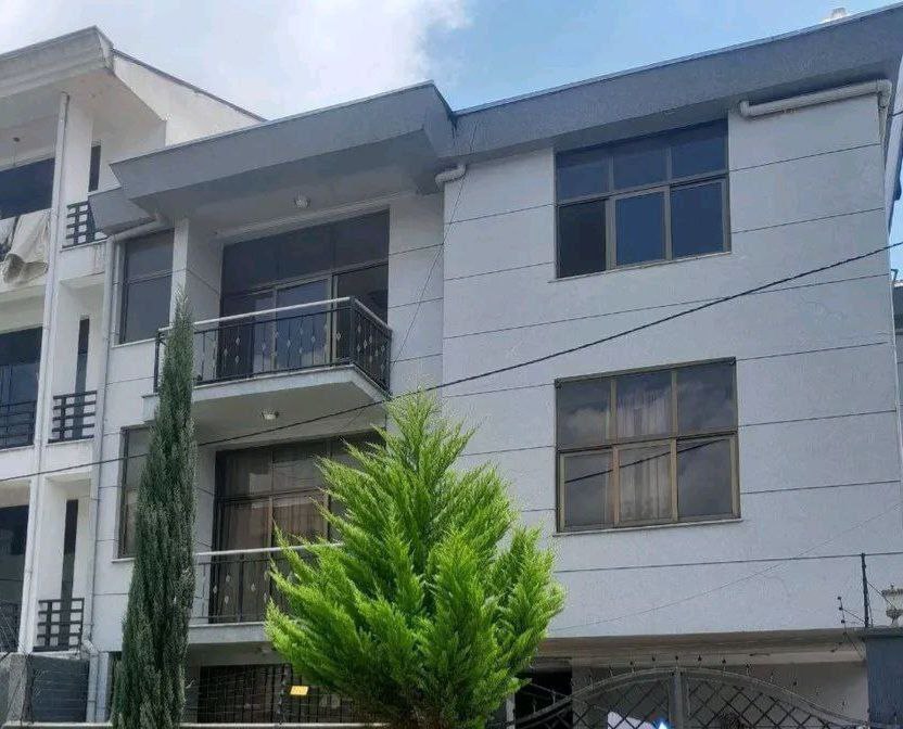 150 ካሬ የሚሸጥ G+2 ቤት በየካ አባዶ