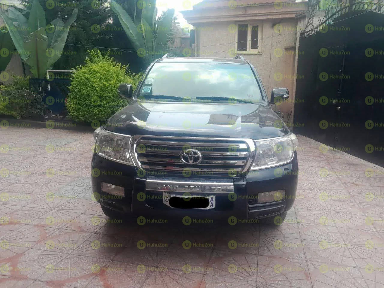 2011 Model-Toyota Landcruiser GX-R