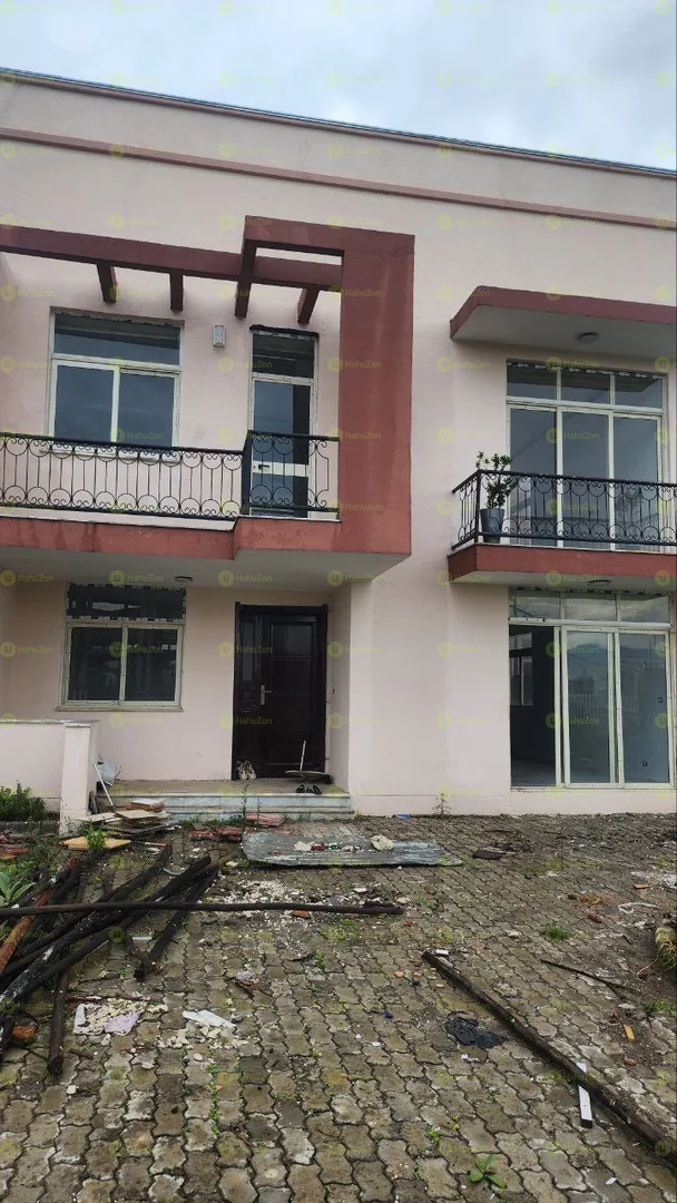 350 ካሬ የሚሸጥ G+1 ቤት በጣፎ