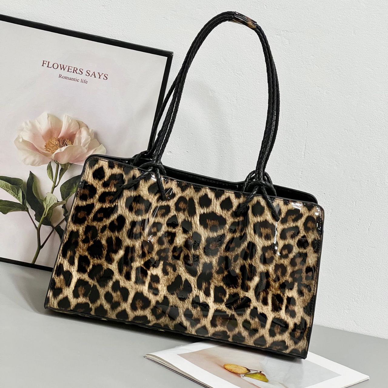 Lexury Women's Hand Bag