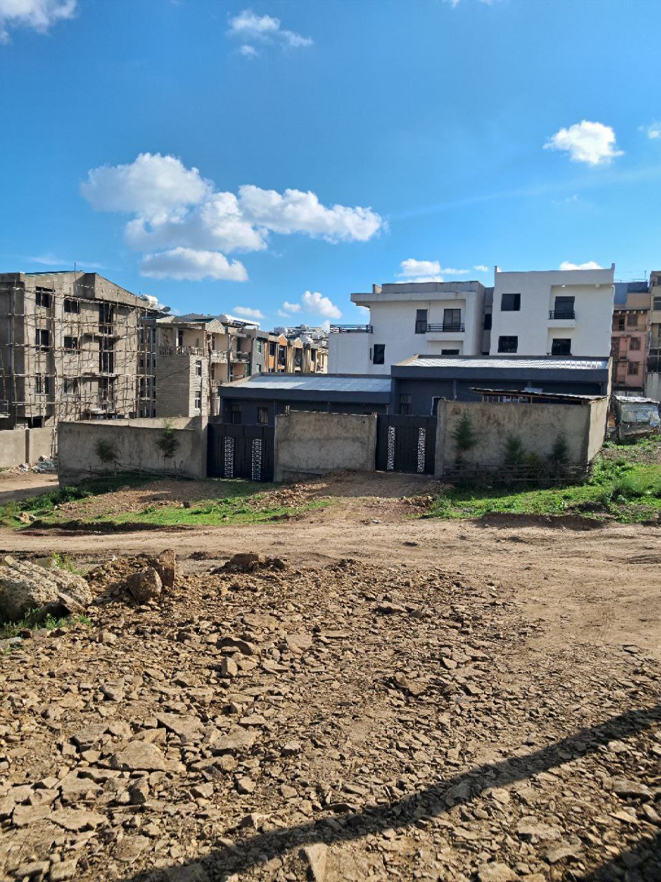 500 ካሬ የሚሸጥ ቦታ በሰሚት