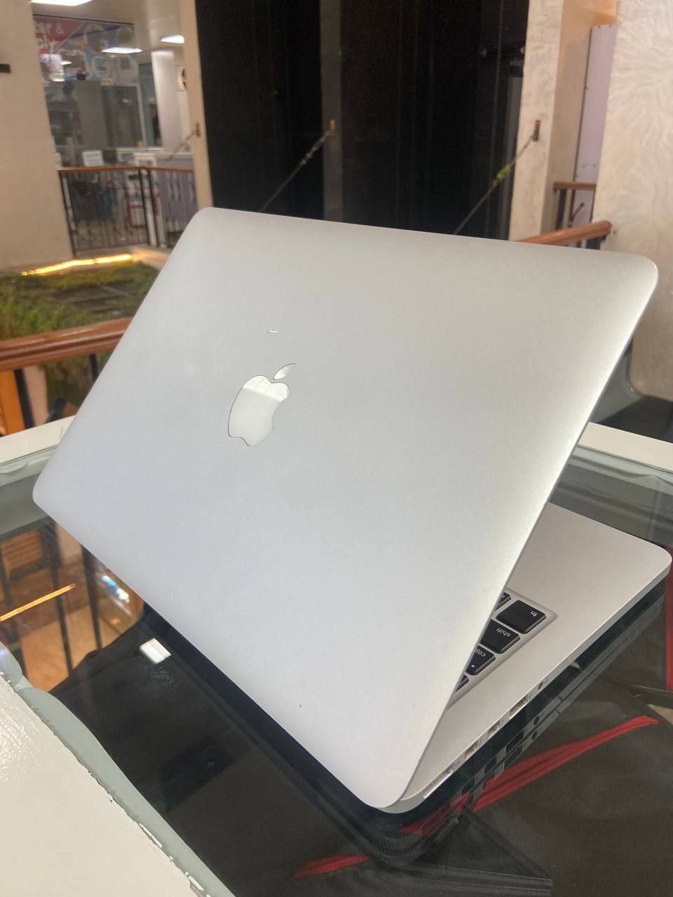 Apple MacBook Pro 2015 Laptop