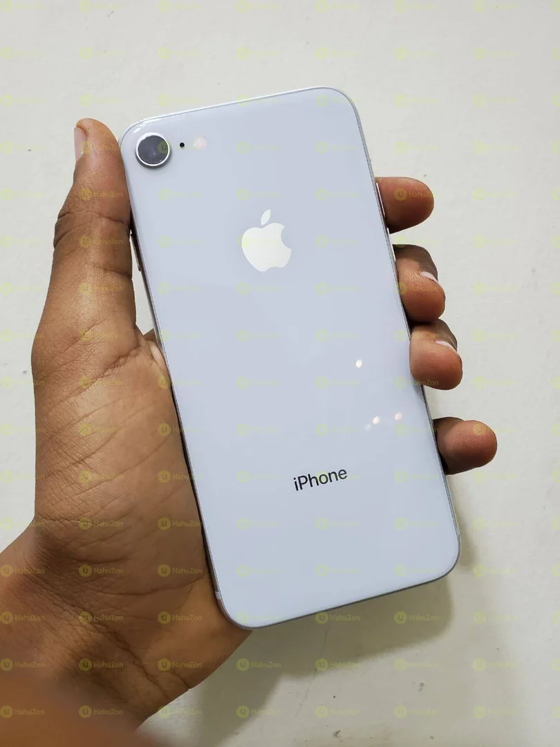 iPhone 8