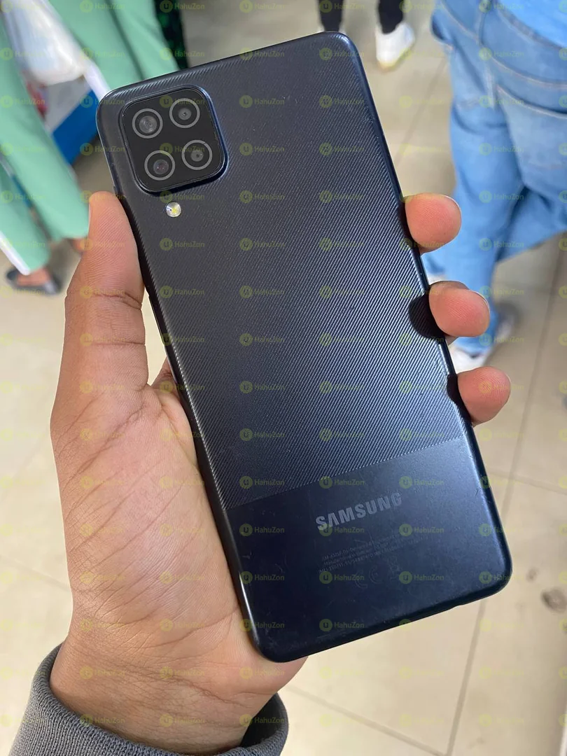 Samsung A12