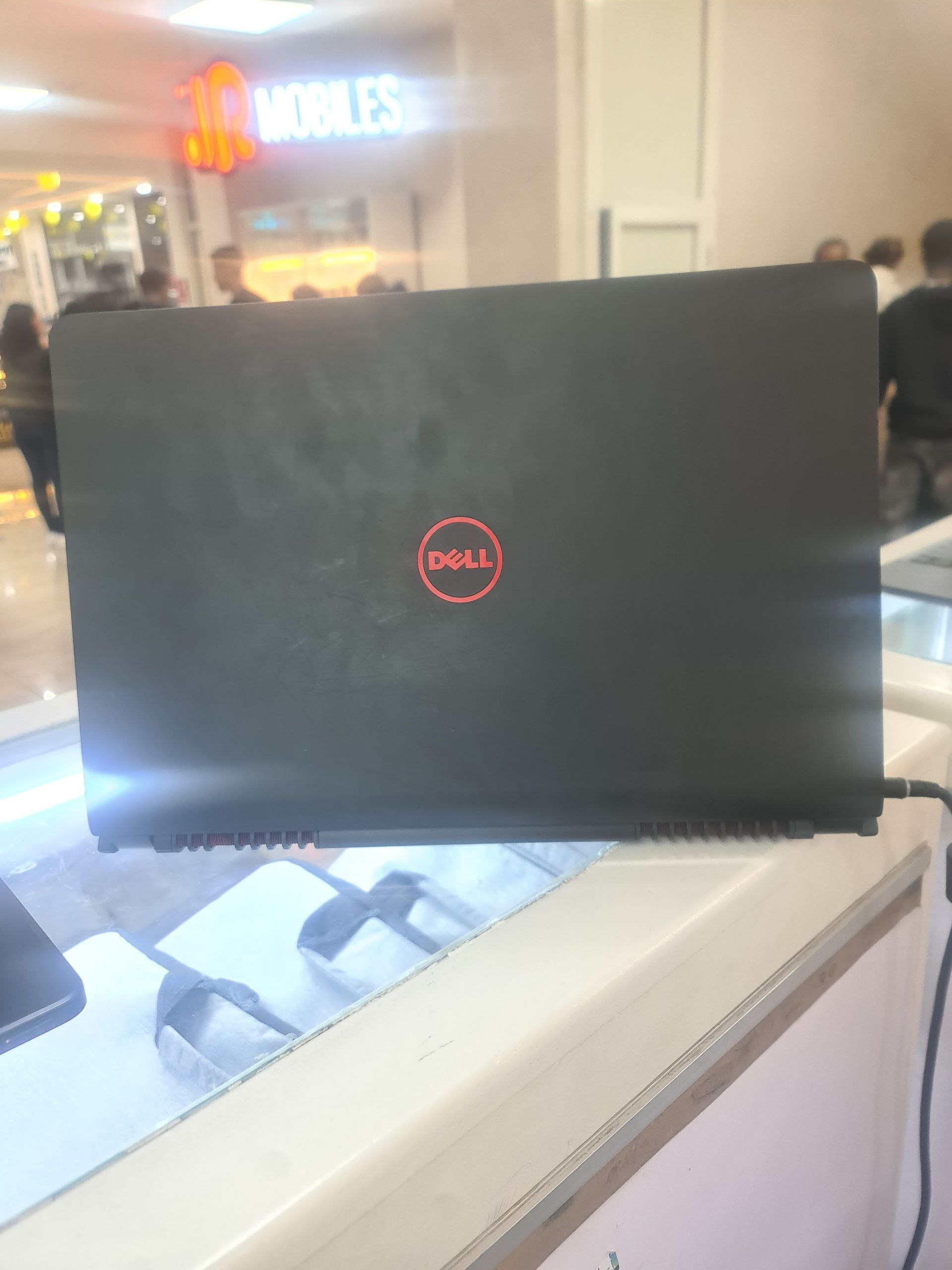 Dell Inspiron 5577 Core i7 7th Generation Laptop