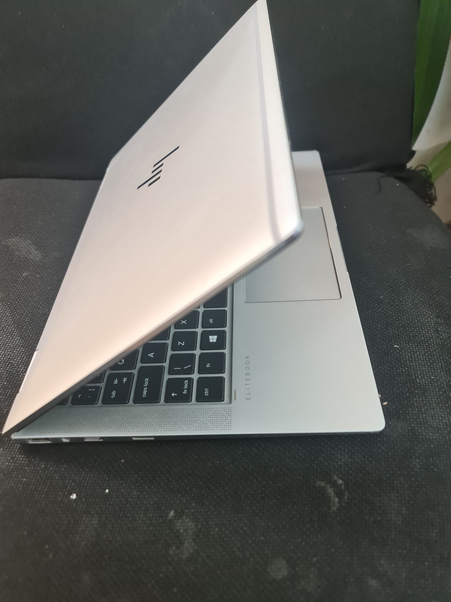 Hp ElitebookCore i7 8th Generation Laptop