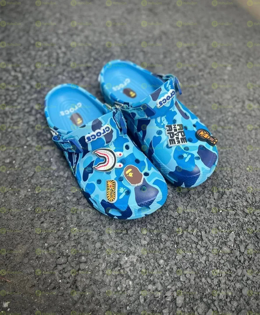 Pape Crocs