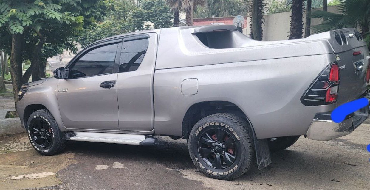 2019 Model-Toyota Revo Kin Cab