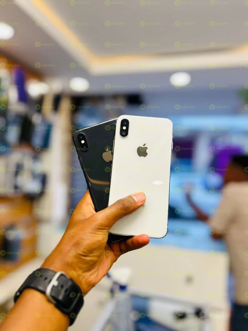 iPhone X