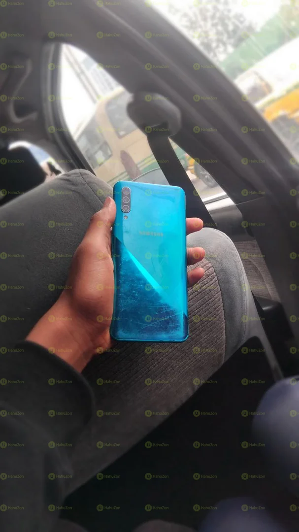 Samsung A30s