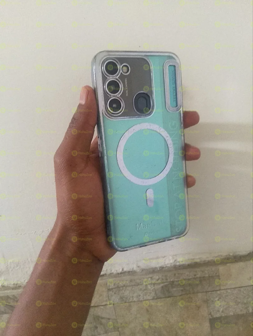 Tecno Spark 8