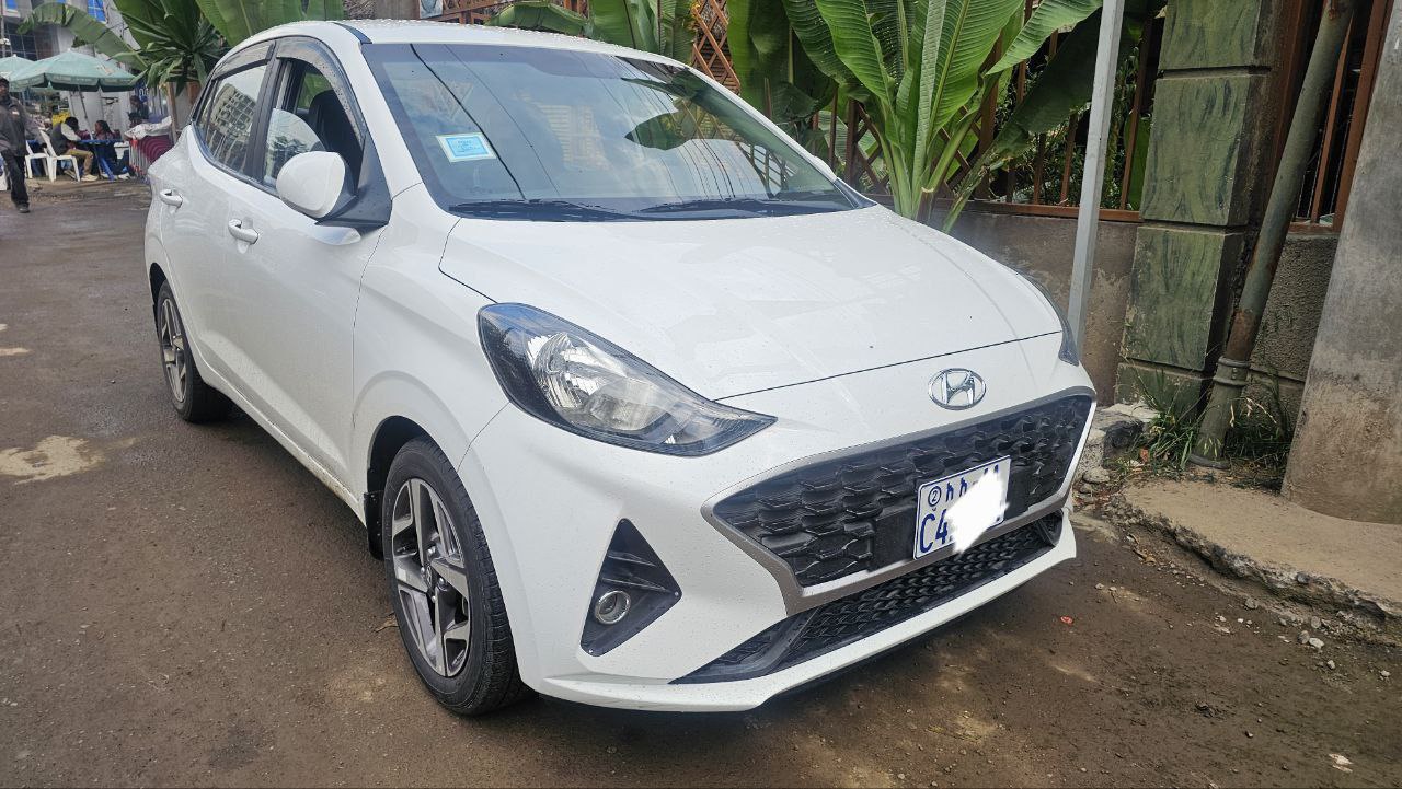 2023 Model-Hyundai Grand i10