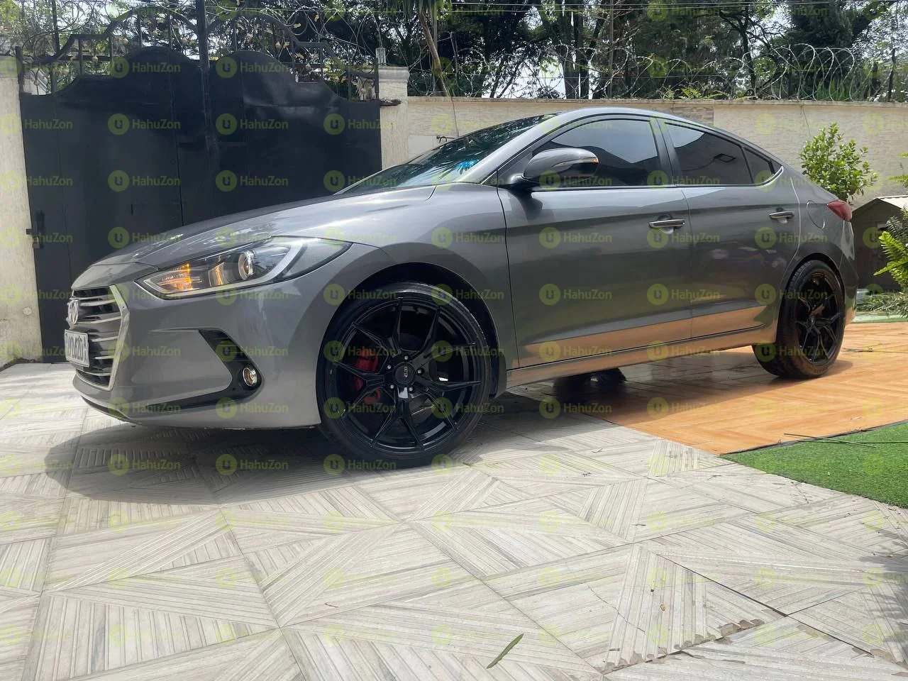 2017 Model-Hyundai Elantra