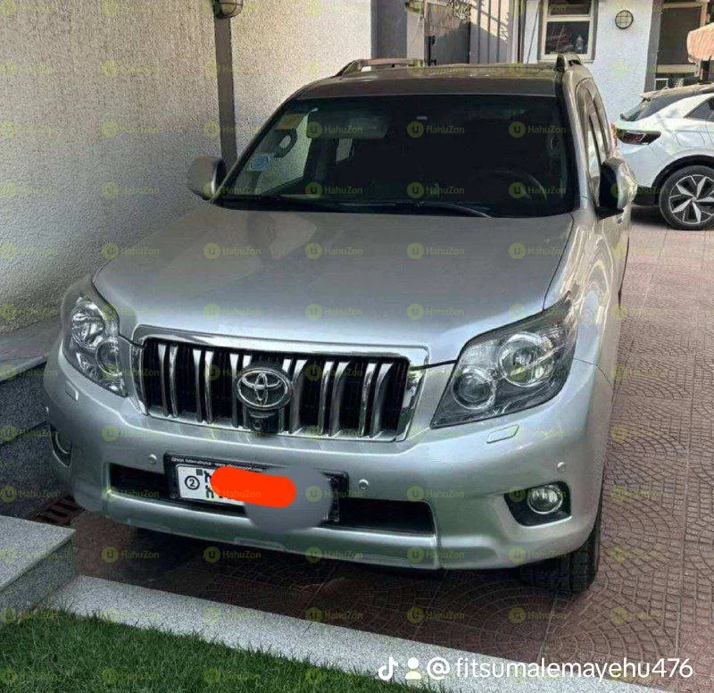 2023 Model-Toyota Landcruiser Prado