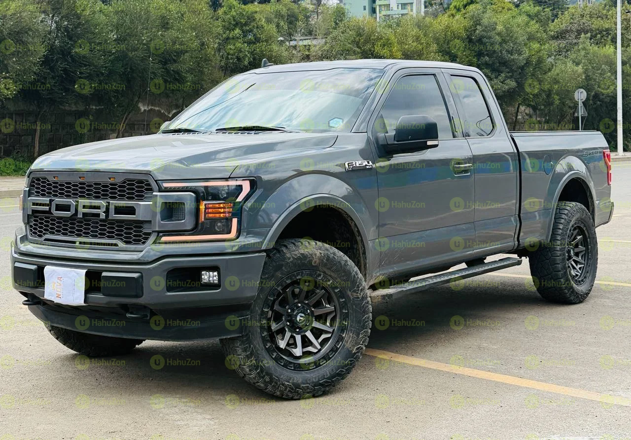 2020 Model-Ford F-150 XLT