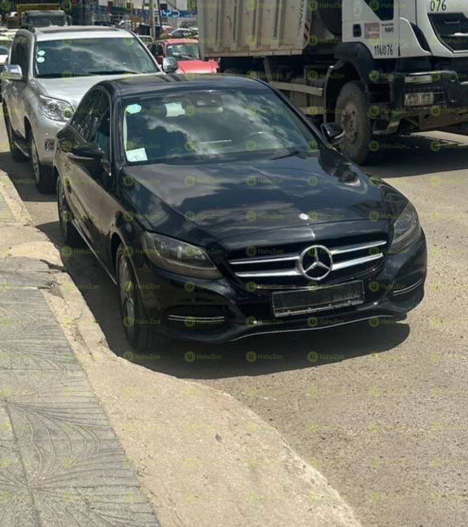 2014 Model-Mercedes -Benz C180