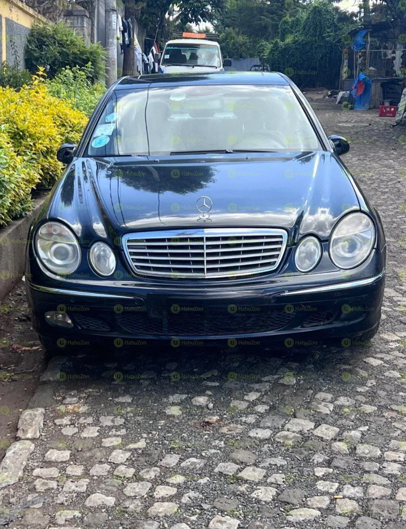 2003 Model-Mercedes-Benz E 320