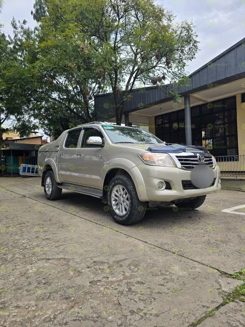 2014 Model-Toyota Hilux Double -Cap