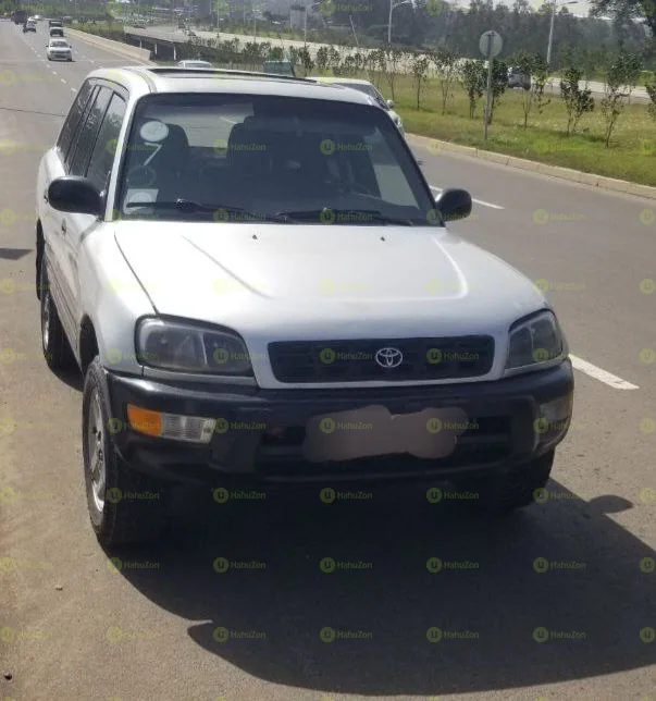 1998 Model-Toyota Rav4