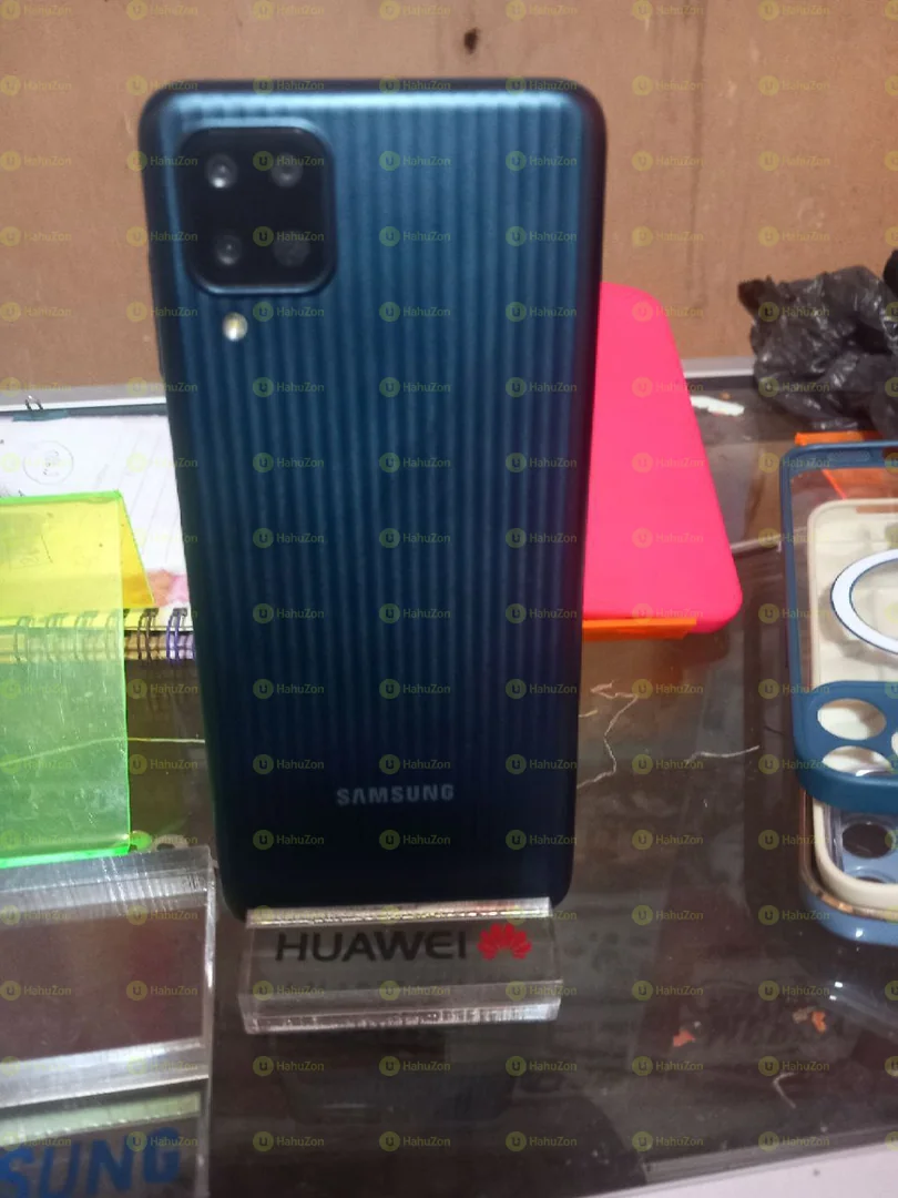 Samsung Galaxy M12