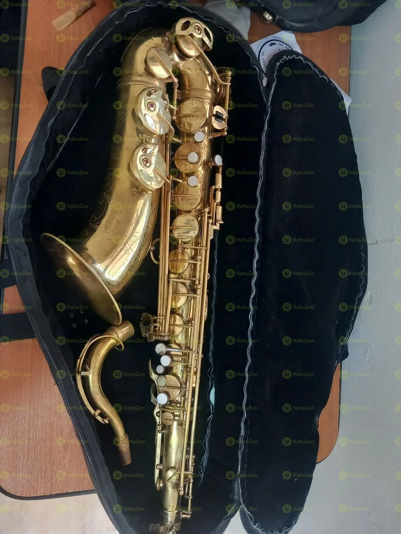 Used Tenor Sax