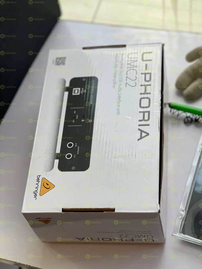 Behringer Solo Sound Card