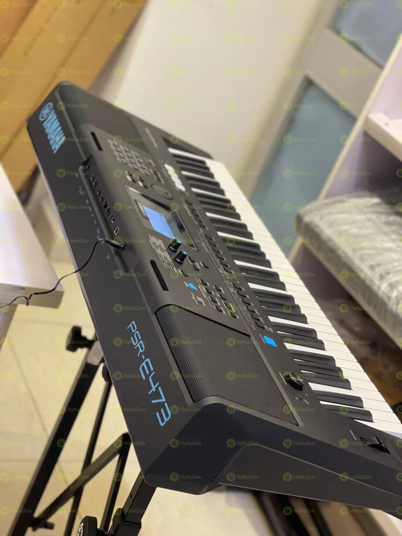 Yamaha PSR E473 Keyboard
