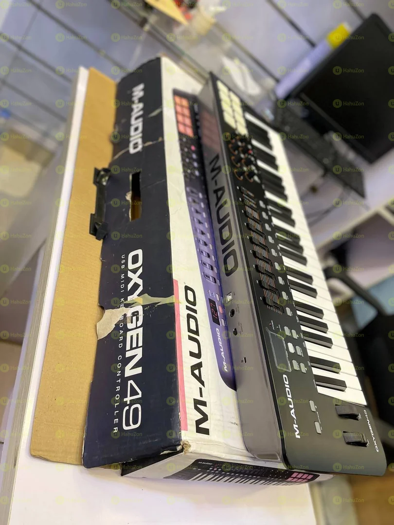 M audio Oxygen Midi Keyboard