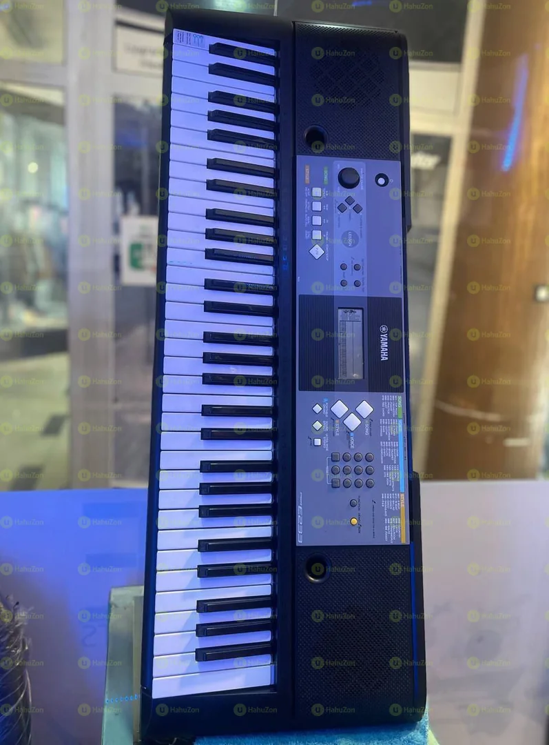 Yamaha e 233 Keyboard