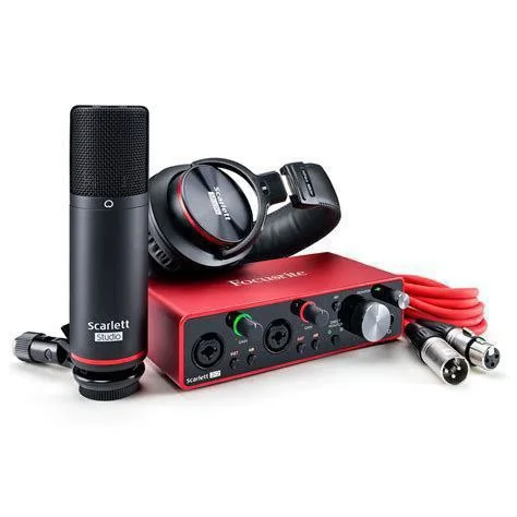 Focusrite Scarlet 2i2 3rd Generation Full Bundle