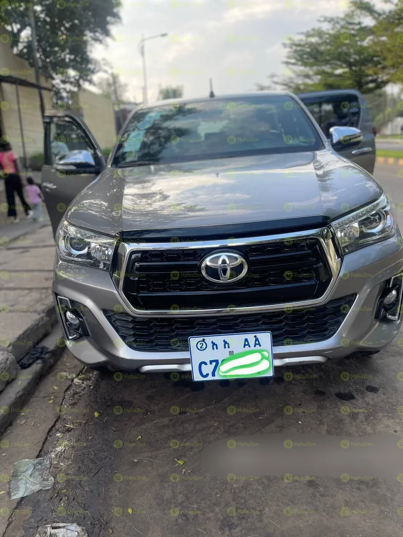 2019 Model-Toyota Hilux Double Cab