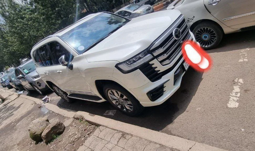 2023 Model-Toyota Land Cruiser  VXR