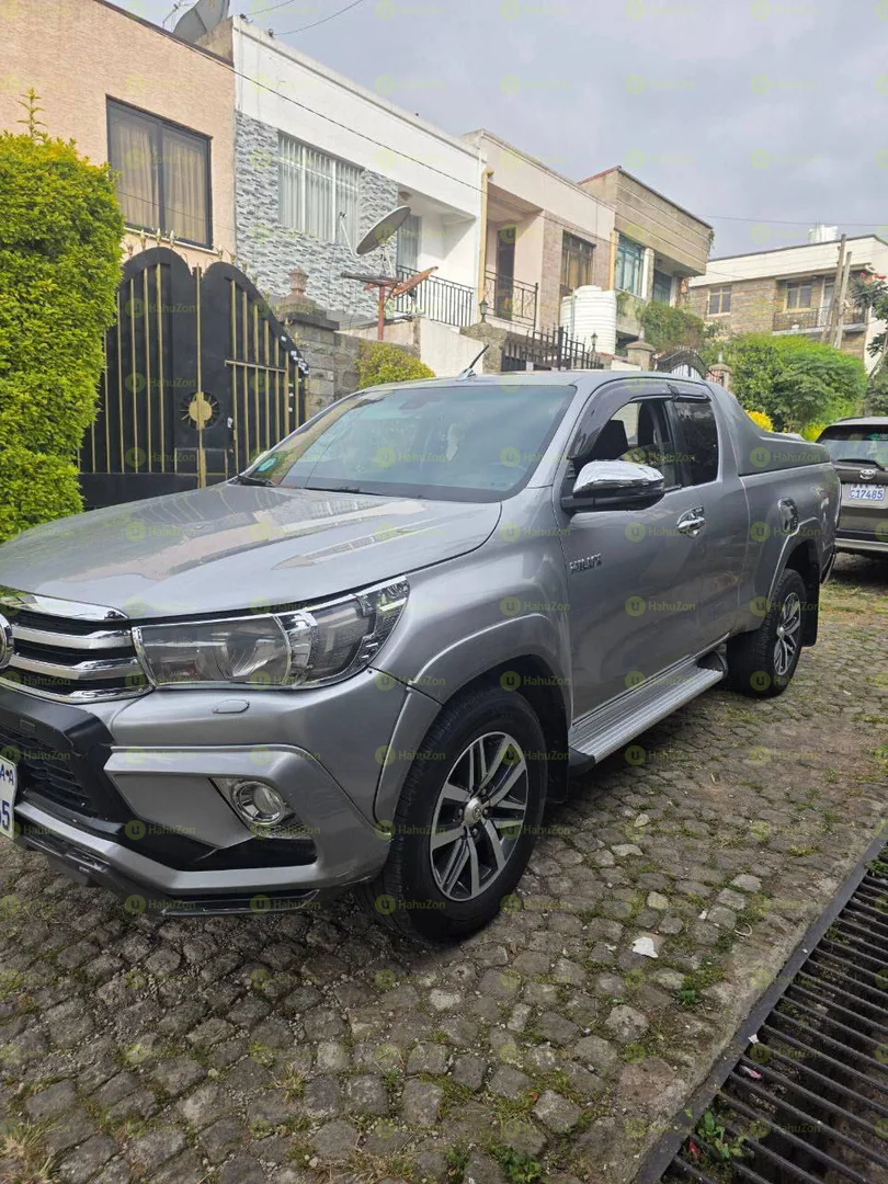 2019 Model-Toyota Hilux Extra Cab