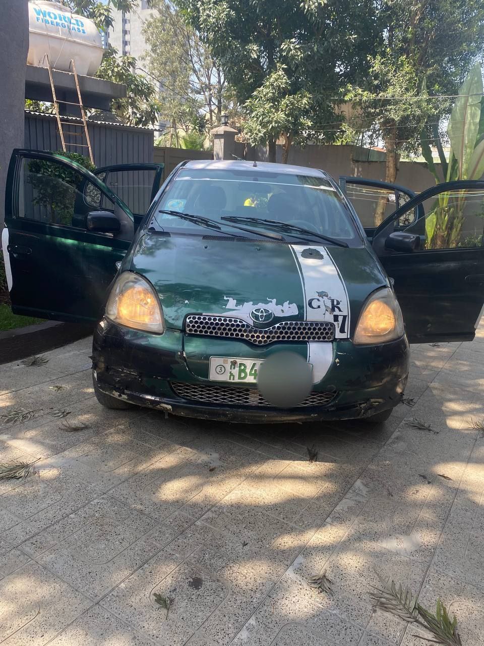 2000 Model-Toyota Vitz Yaris