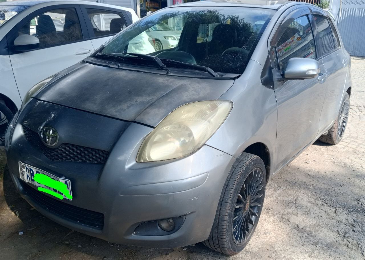 2008 Model-Toyota Yaris Compact