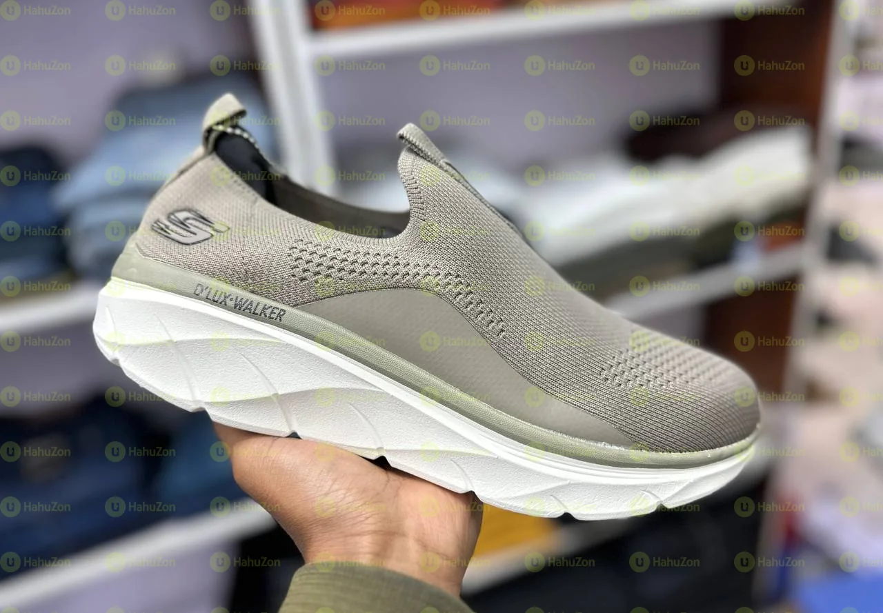 Skechers D Lux Walker Shoes