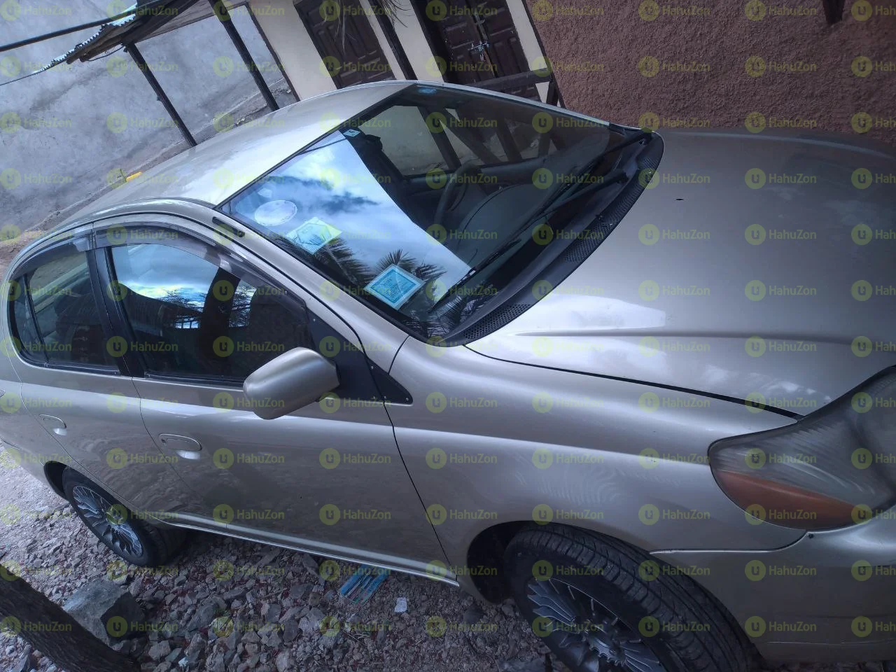 1999 Model-Toyota Platz