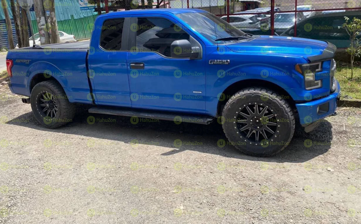 2017 Model-Ford F-150 XLT