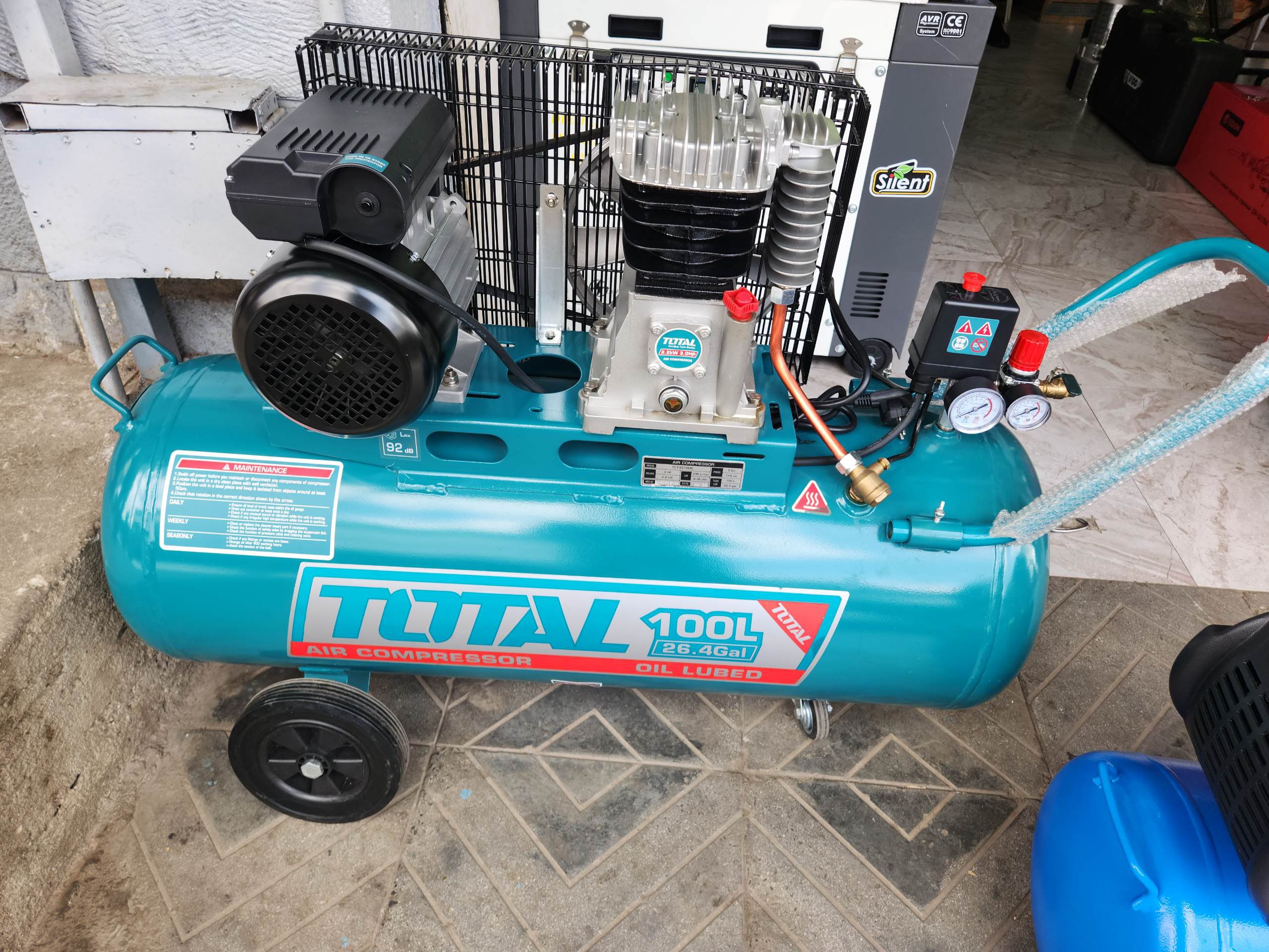 Total Belt Compressor 100l